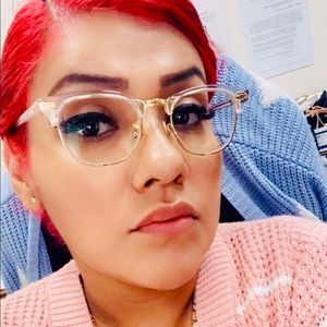 Meet your Posher, Beatriz